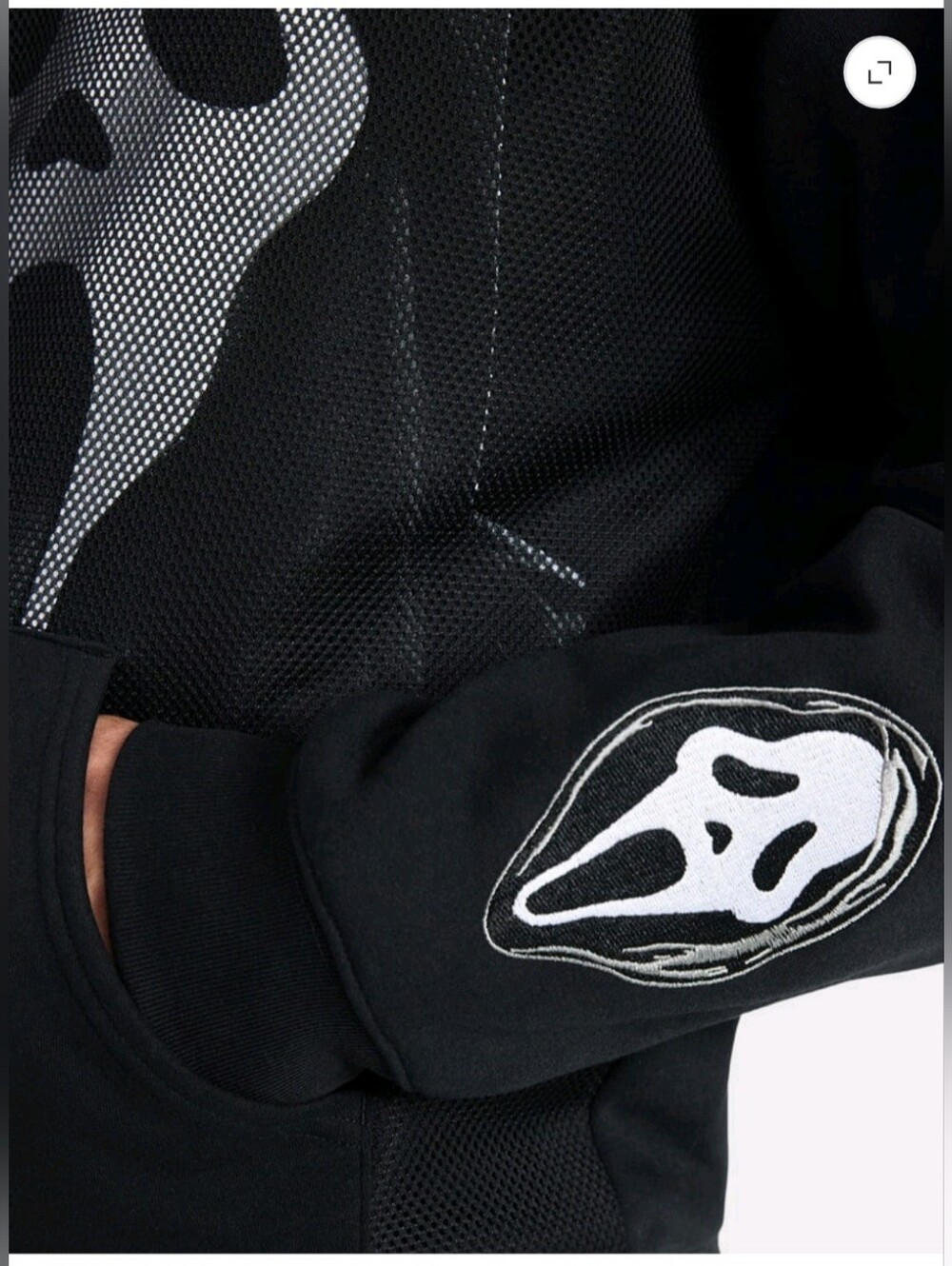 New Ghostface Adult Graphic Black Pullover Hoodie with Long Sleeves Size XS - Picture 2 of 16